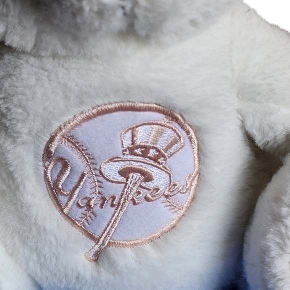 Yankees Foco Genuine Merchandise stuffed plush bunny 8" - Picture 6 of 9